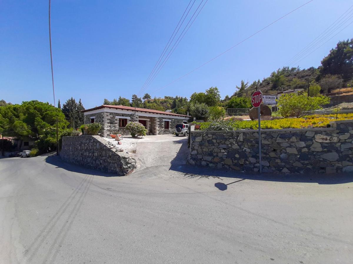 Kellaki Cottage - 2 Bedroom With Pool, Sleeps 6 Luaran gambar